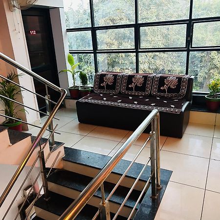 Hotel Season Ahmedabad Extérieur photo