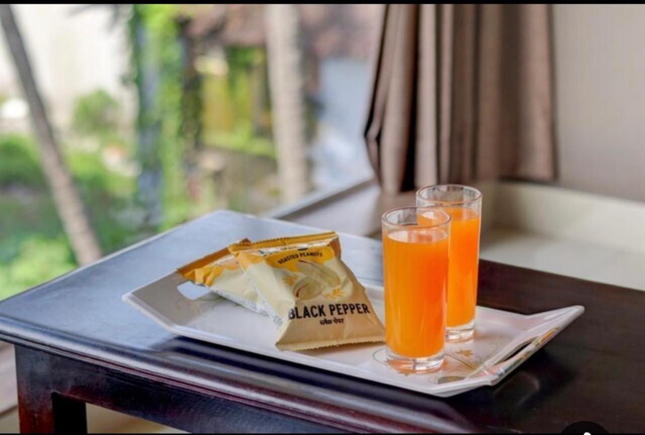 Hotel Season Ahmedabad Extérieur photo