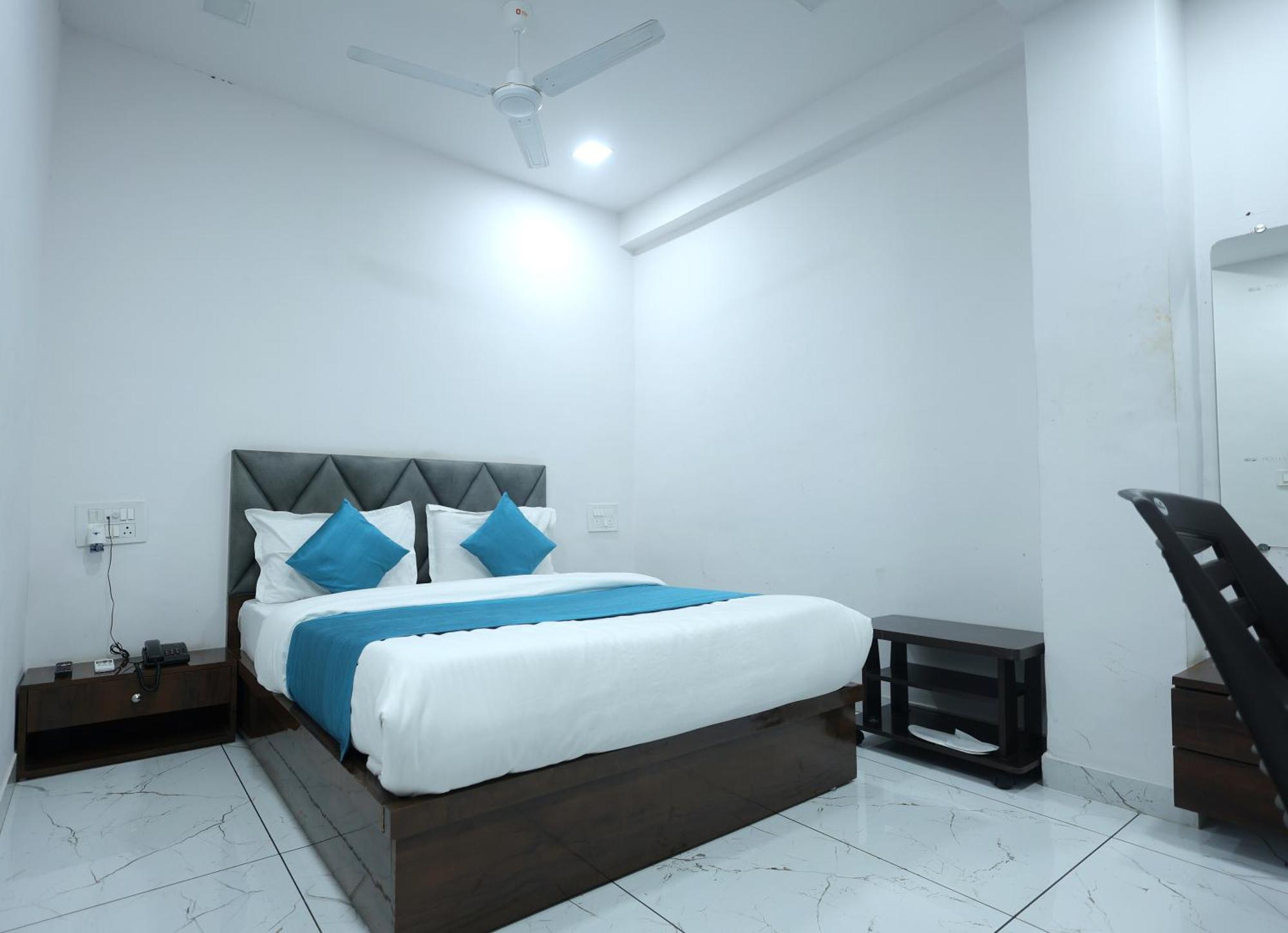 Hotel Season Ahmedabad Extérieur photo